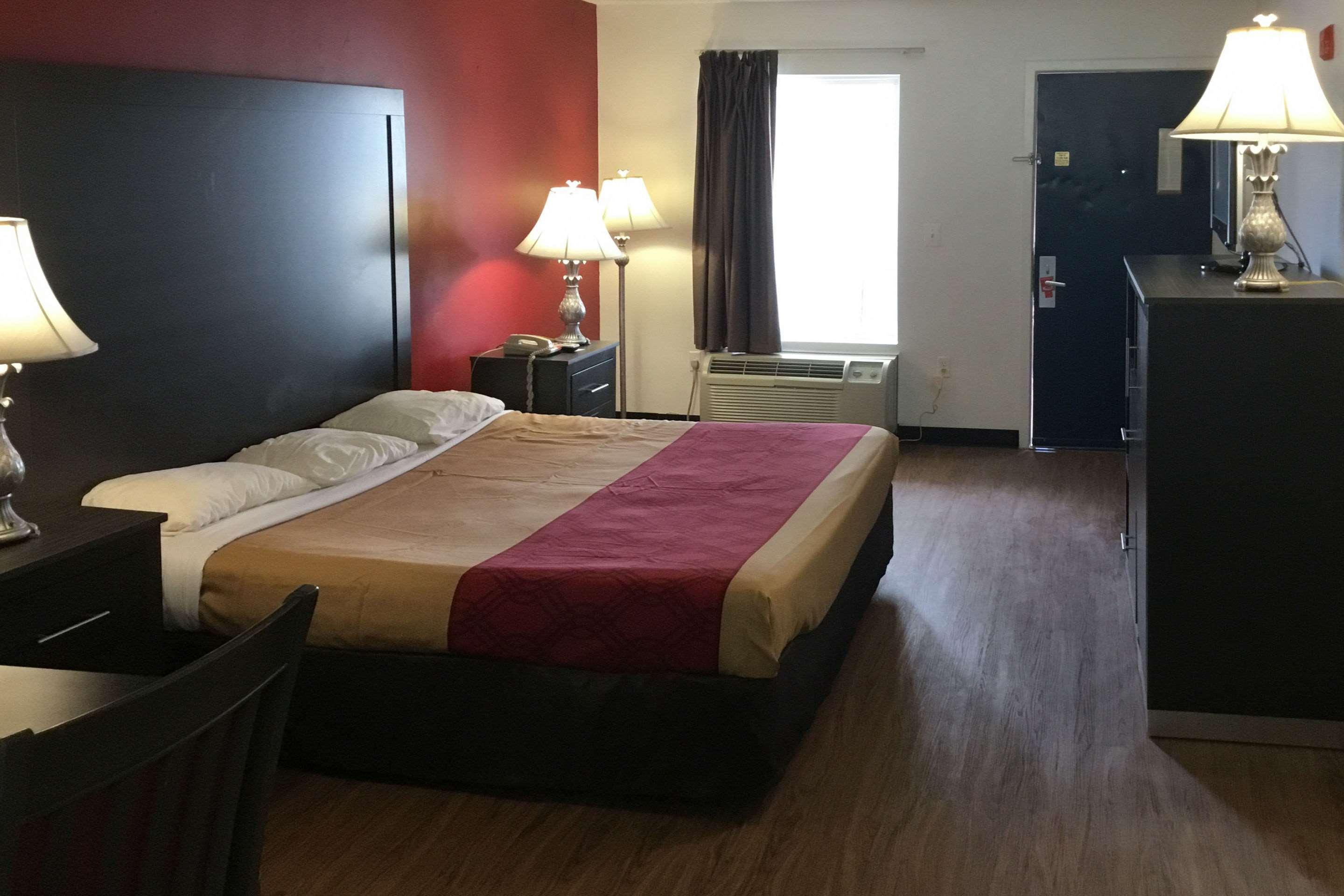 Econo Lodge Ruther Glen Eksteriør billede