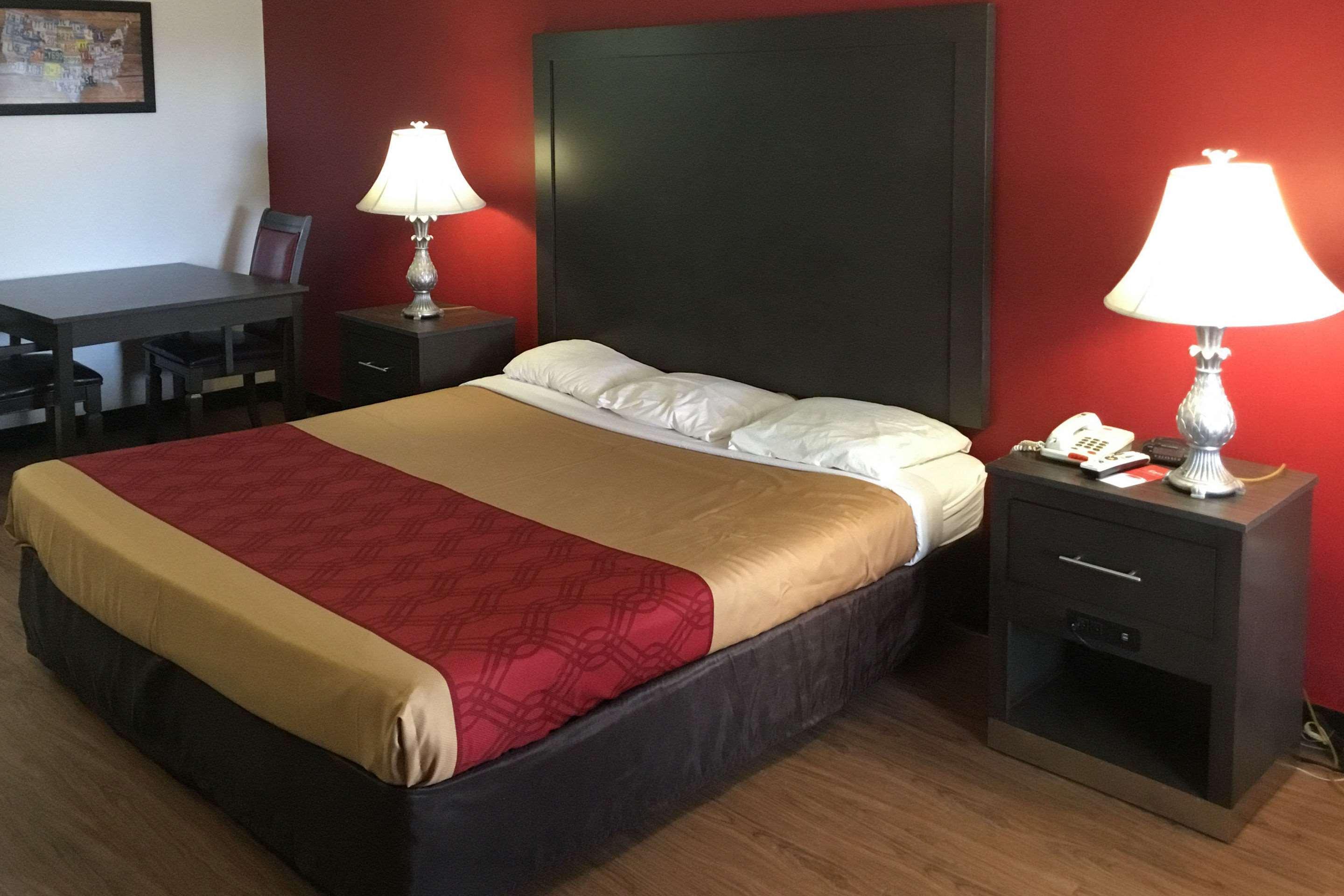 Econo Lodge Ruther Glen Eksteriør billede